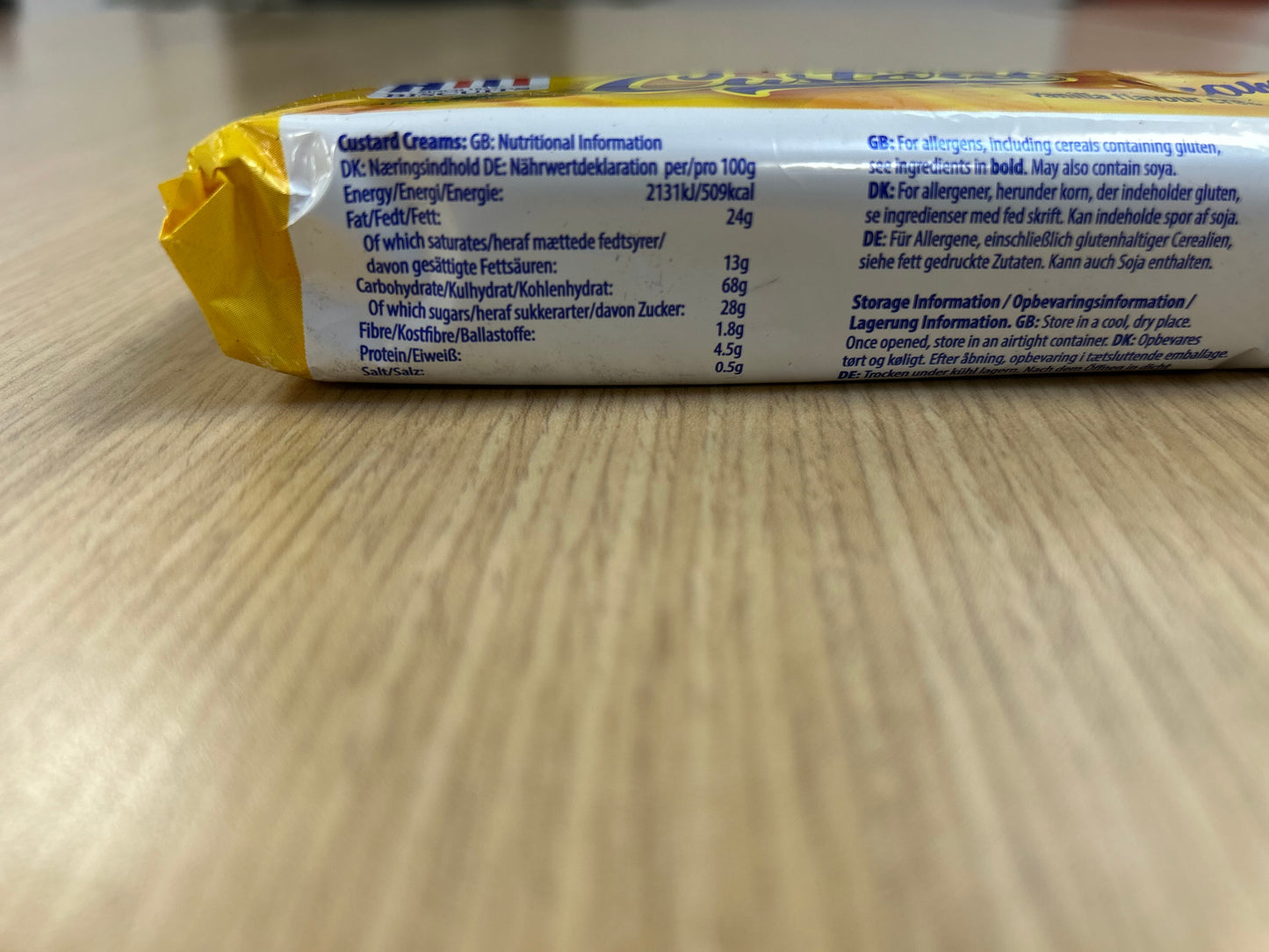 Hills Custard Creams 12 pack