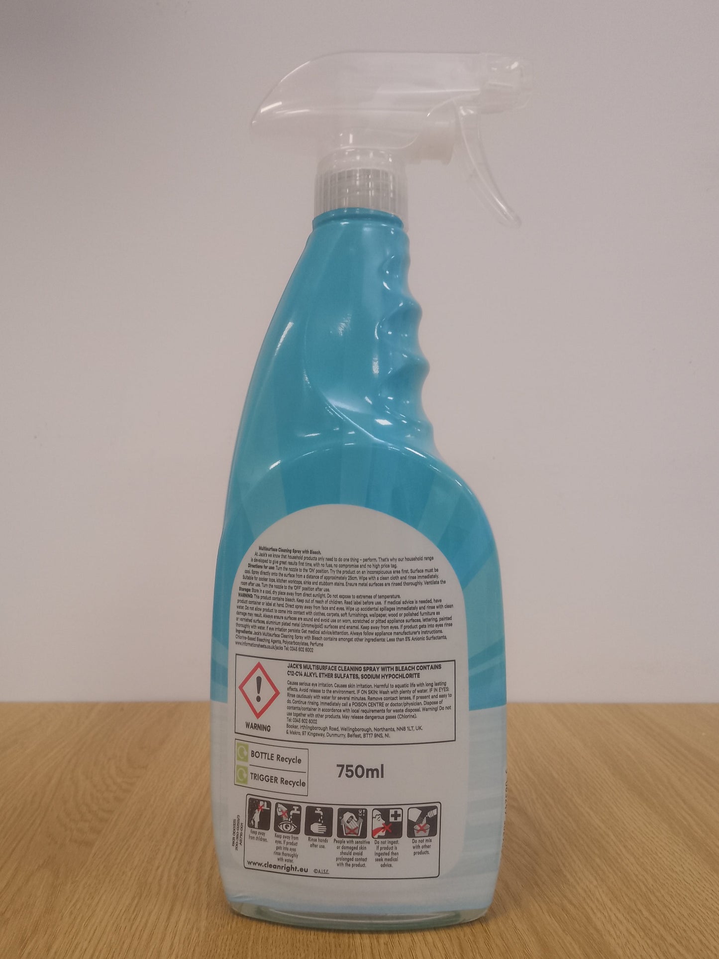 Jacks Multi Spray with Bleach 750ml