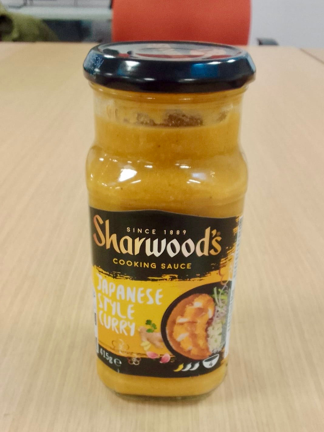 Sharwoods Japanese Curry Sauce 415g