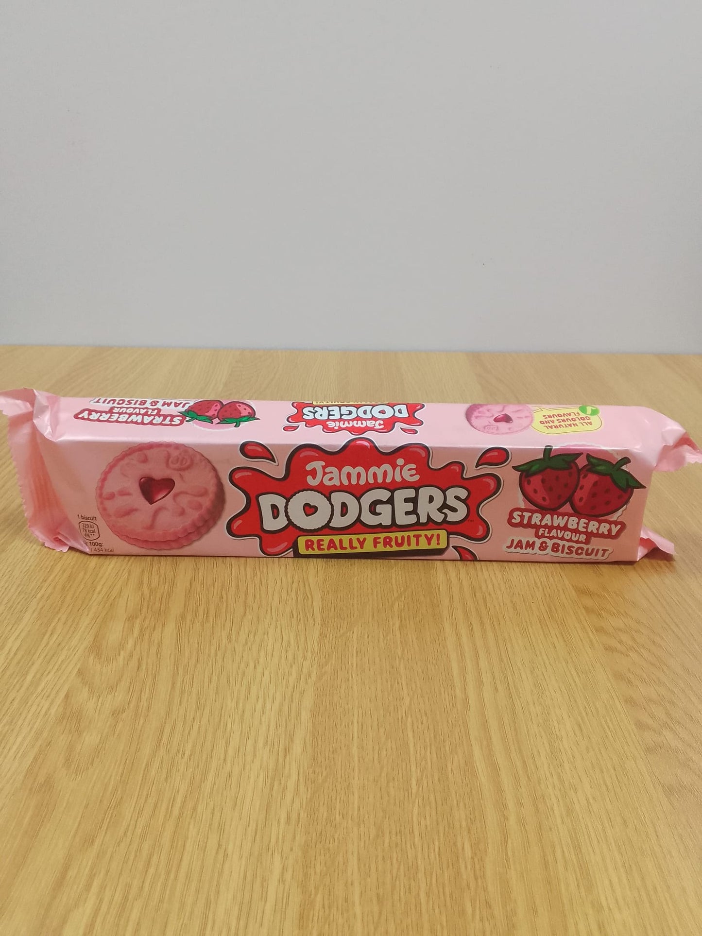 Jammie Dodgers Strawberry Flavour 140g