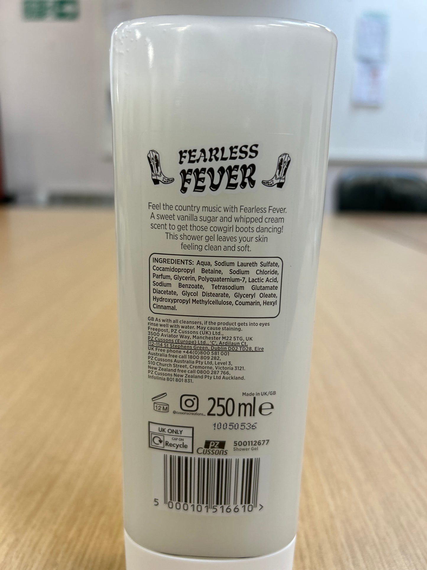 Cussons Creations Fearless Fever Shower Gel 250 ml