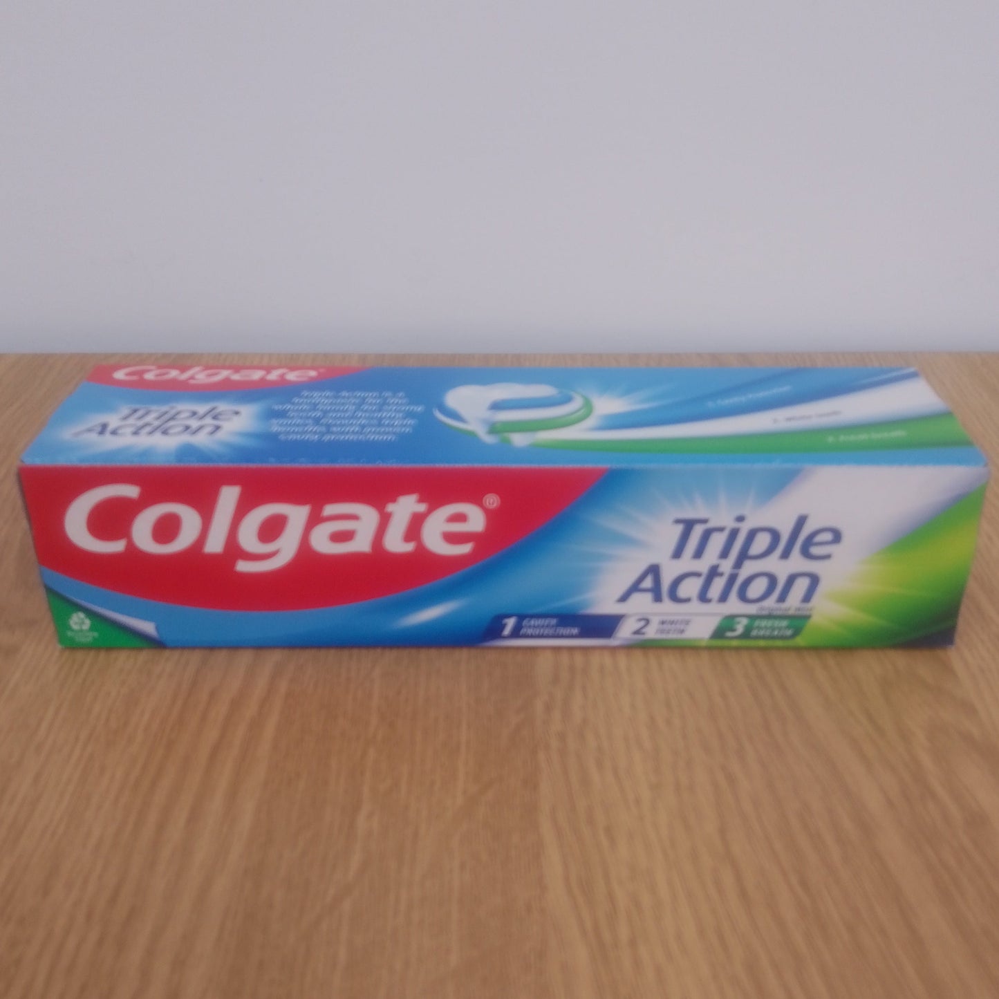 Colgate Triple Action Toothpaste 75ml