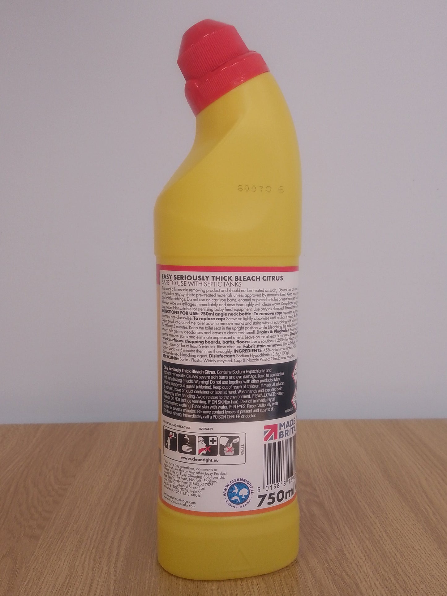 Easy Seriously Thick Bleach Citrus 750ml